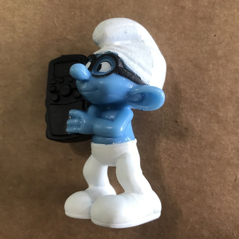 Brainy Smurf Collectible Figurine McDonalds Happy Meal Toy 2011 PEYO PVC